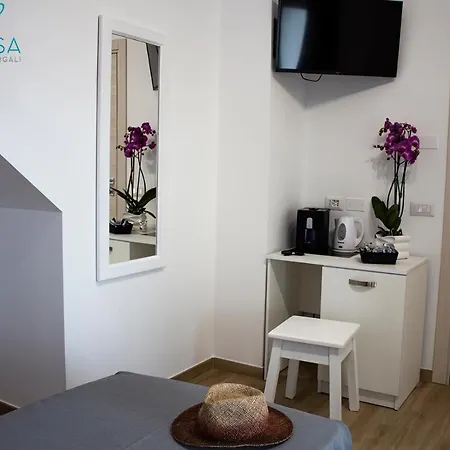 Mariposa Bed and breakfast 4*